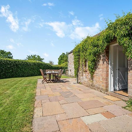 Haytongate Barn Villa Walton  Exterior foto